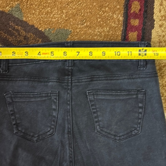 Black Skinny Kimberly‎ Jeans with Distressed Detailing - Picture 5 of 7